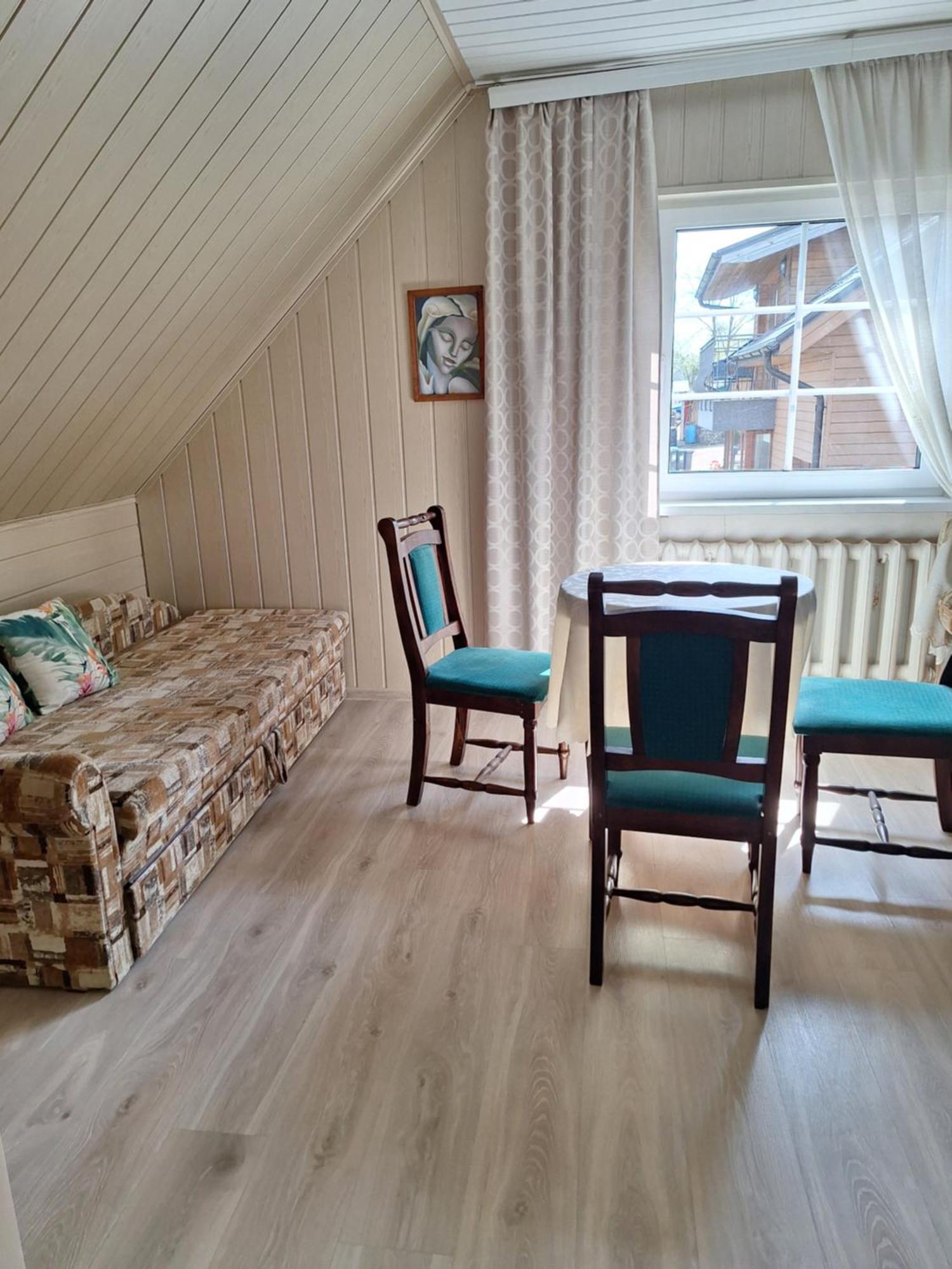 Augutes Zurlienes Apartamentai Trakai Exterior foto