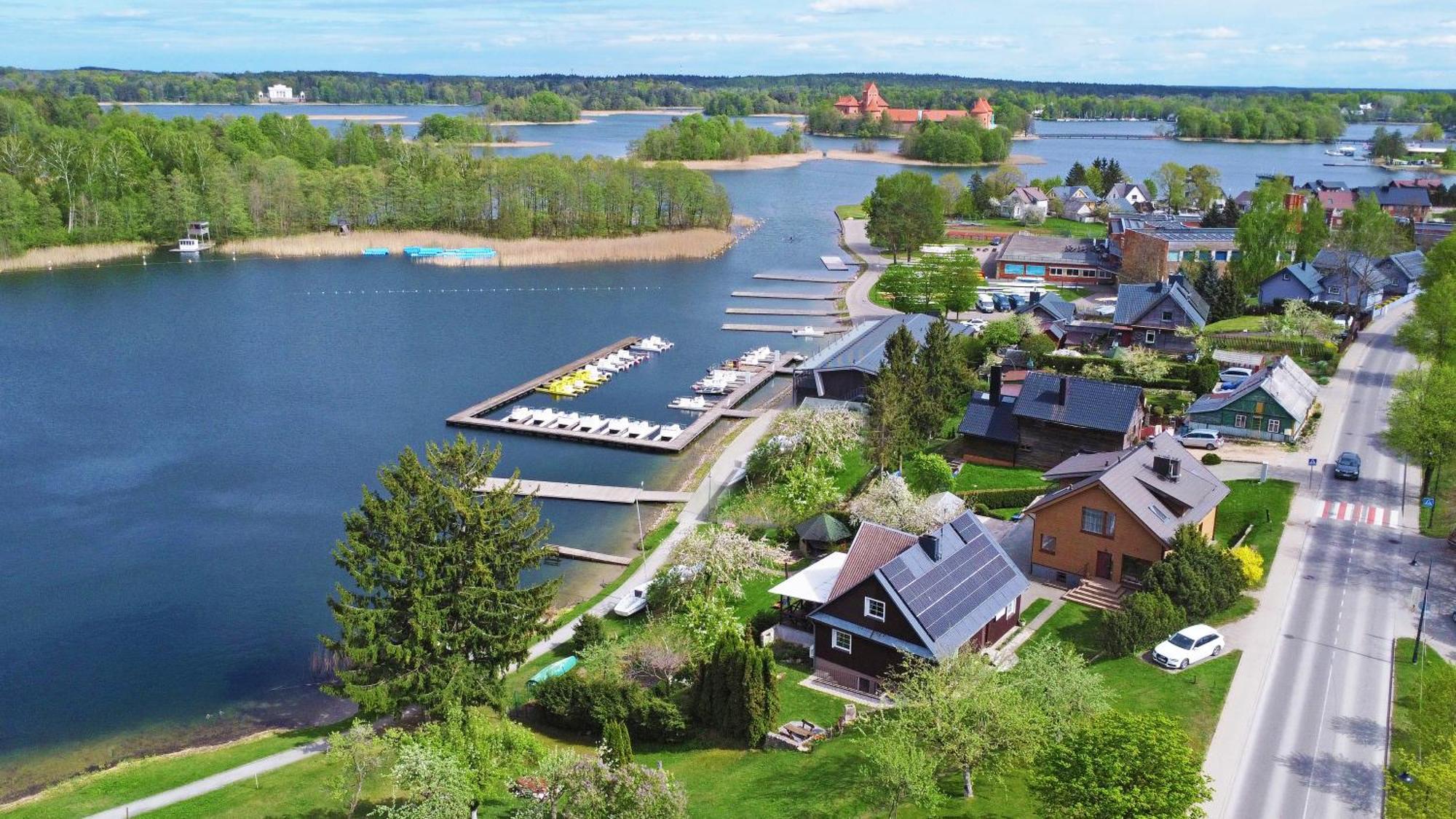 Augutes Zurlienes Apartamentai Trakai Exterior foto